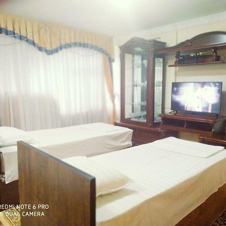 Central Apartment Ташкент Экстерьер фото